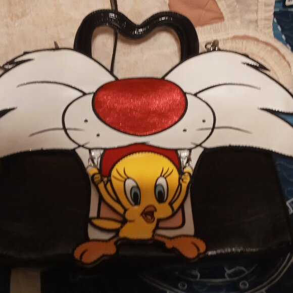 Danielle Nicole Handbags - Danielle Nicole Looney tunes Sylvester and Tweety